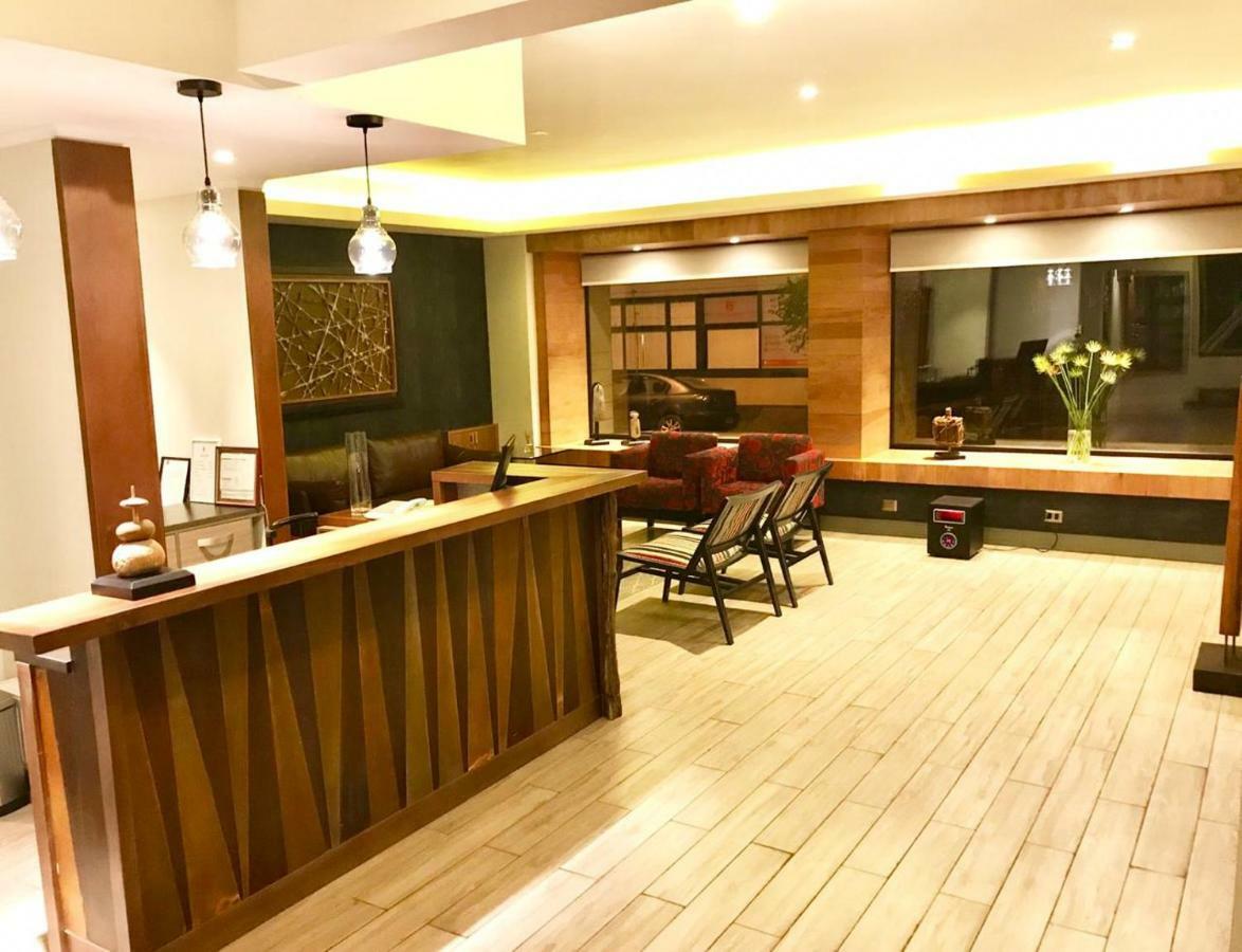 Ku Hotel Turismo Temuco Buitenkant foto